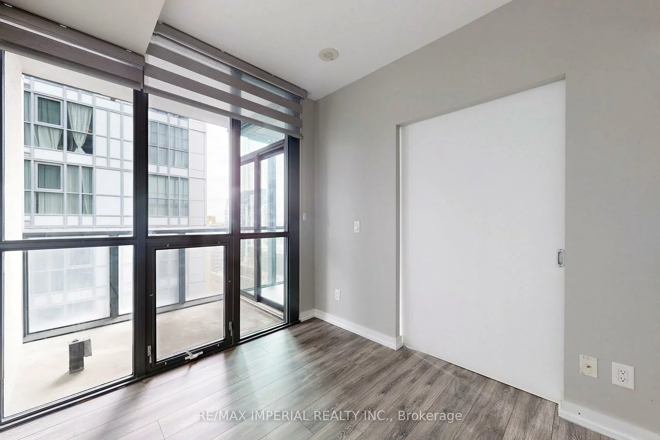 110, Charles, Church-Yonge Corridor, Toronto