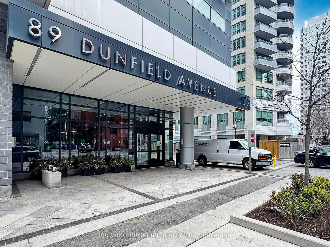89, Dunfield, Mount Pleasant West, Toronto
