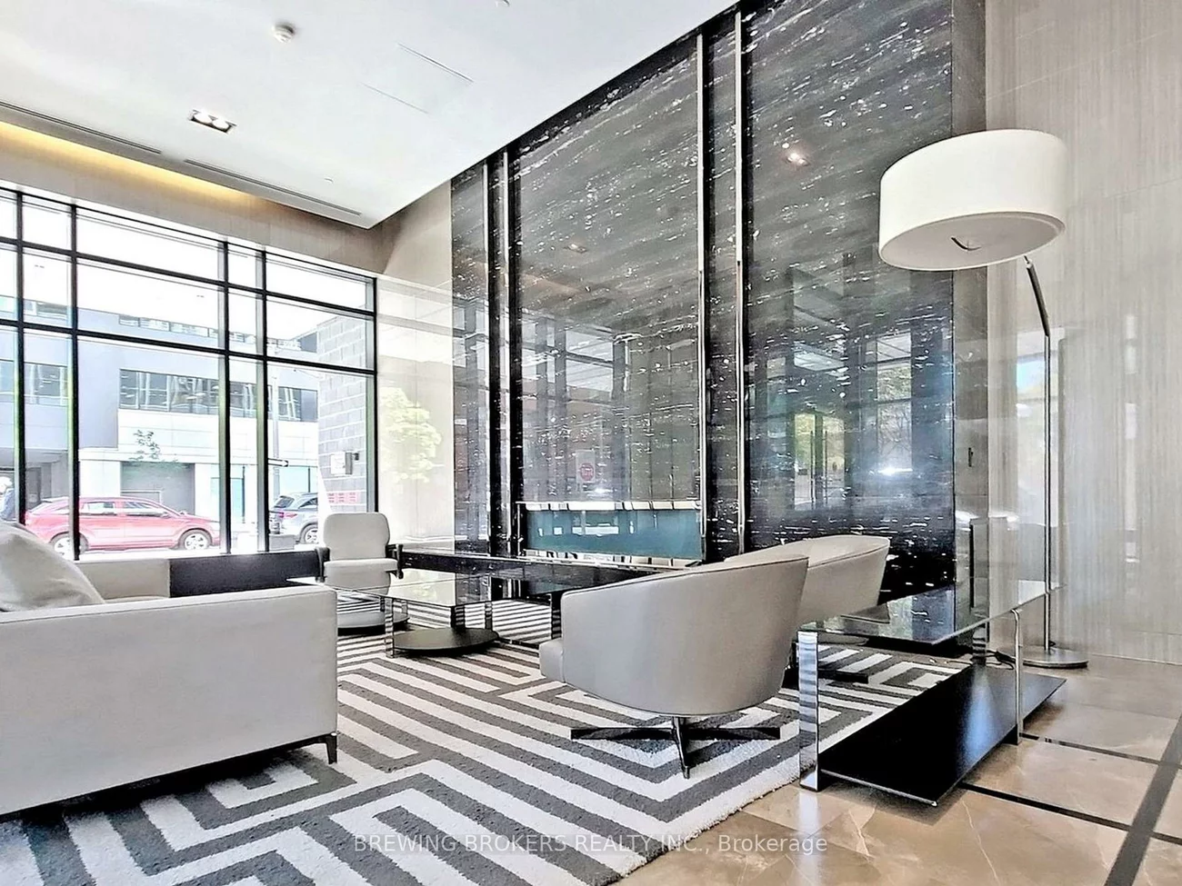 89, Dunfield, Mount Pleasant West, Toronto