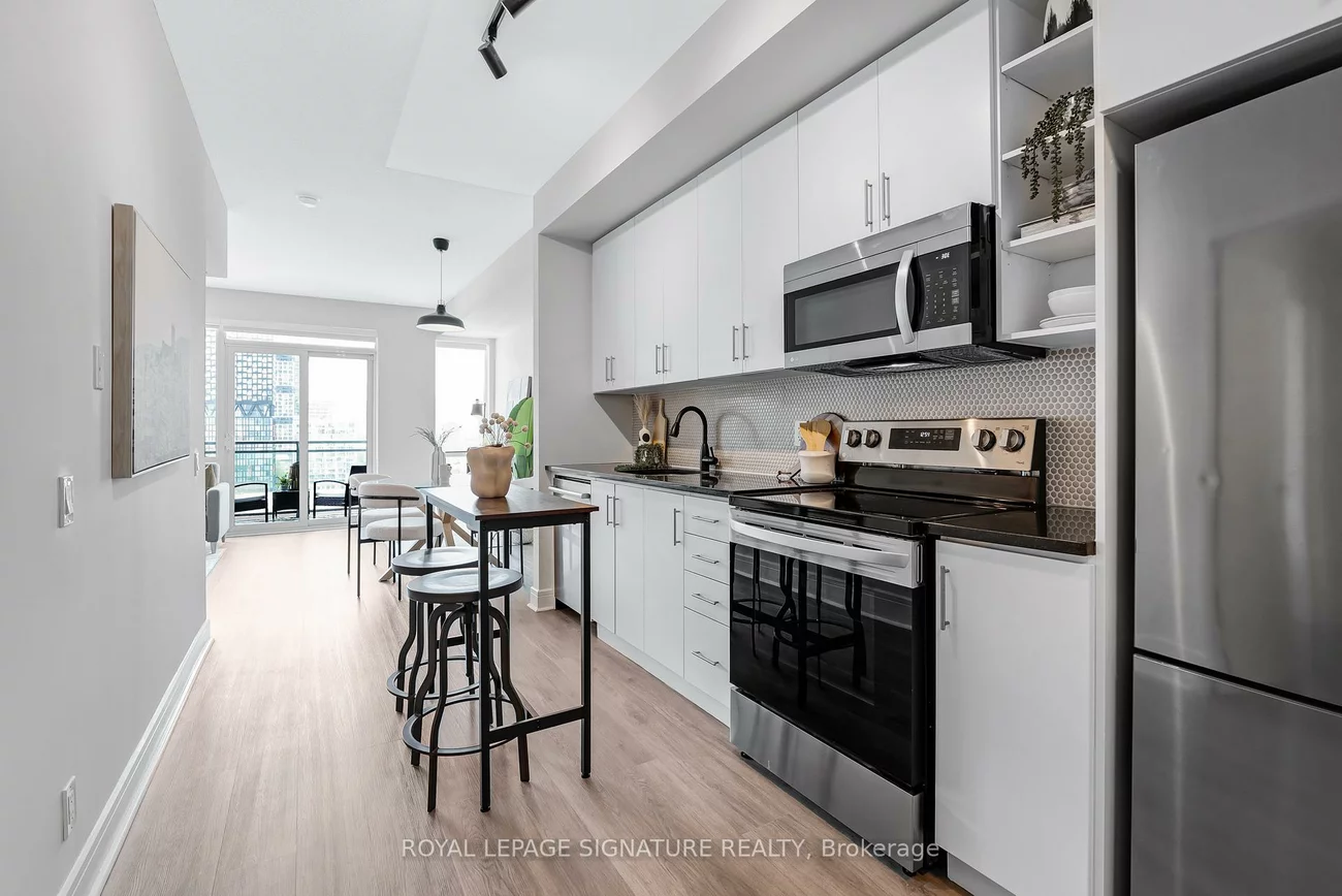 116, George, Moss Park, Toronto