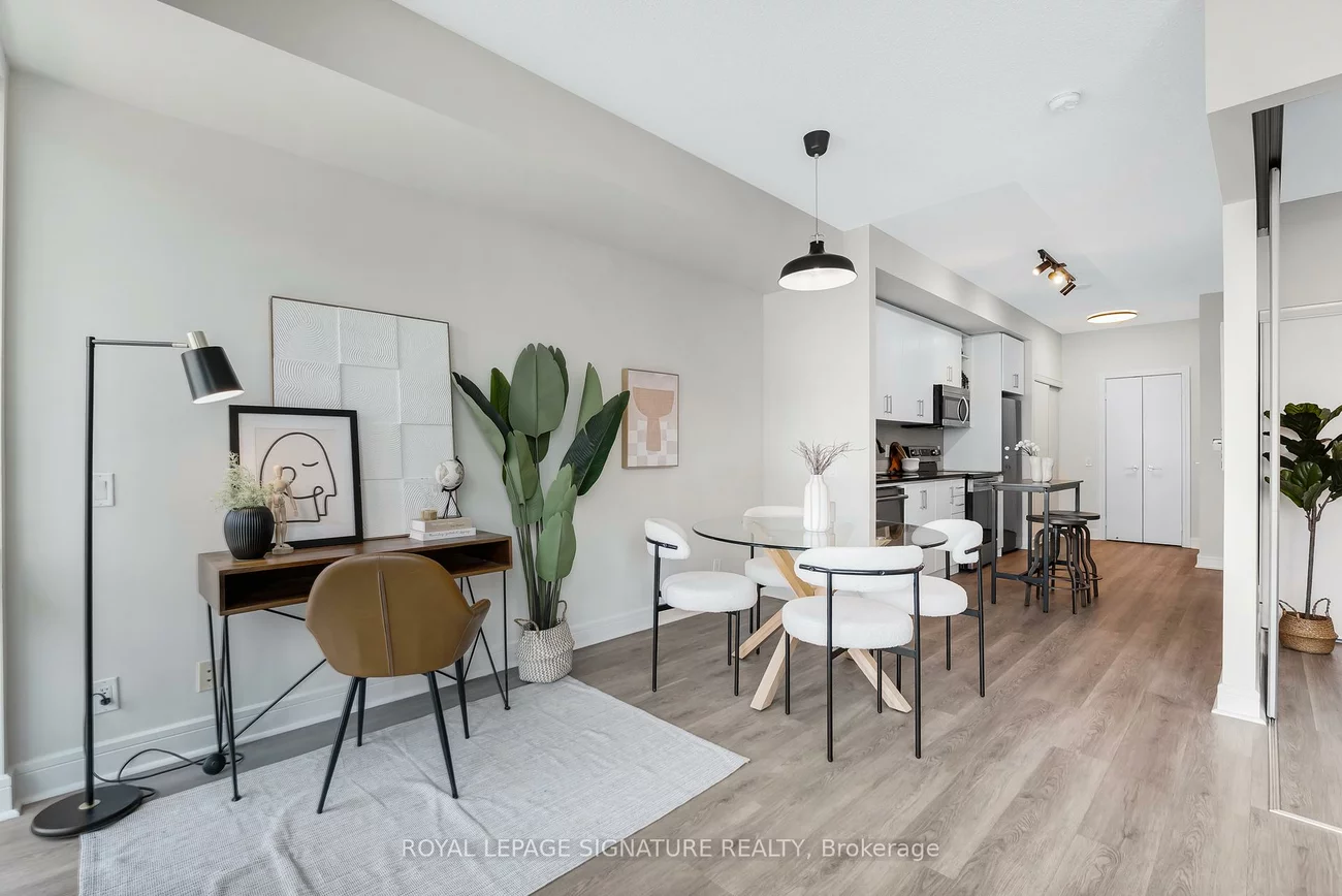 116, George, Moss Park, Toronto