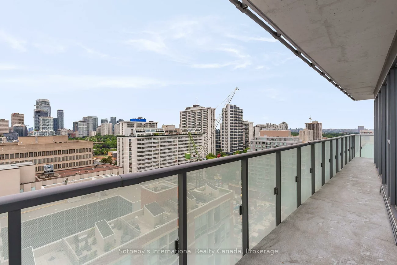 1815, Yonge, Mount Pleasant East, Toronto