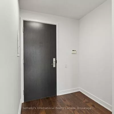 1815, Yonge, Mount Pleasant East, Toronto
