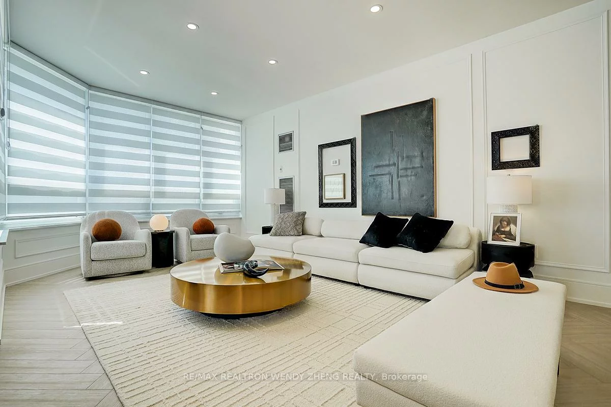 65, SPRING GARDEN, Willowdale East, Toronto