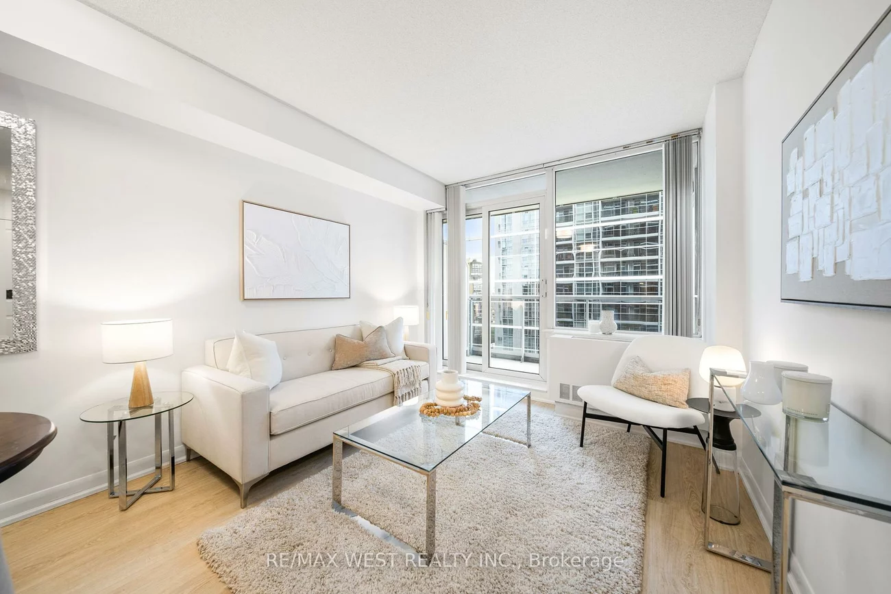 4978, Yonge, Lansing-Westgate, Toronto