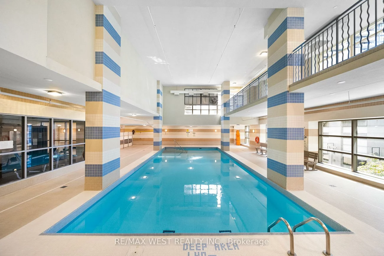 4978, Yonge, Lansing-Westgate, Toronto