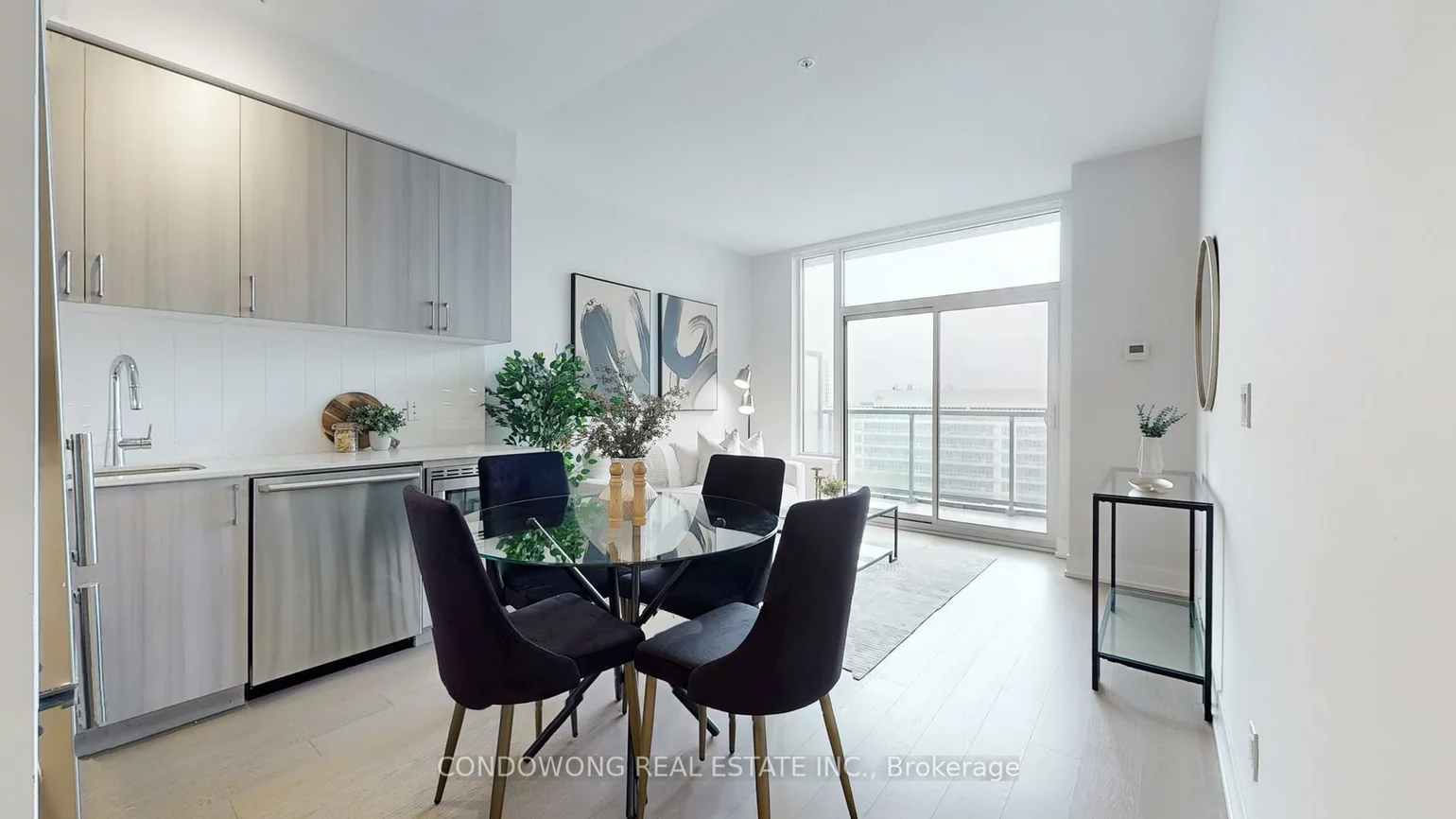 7, Kenaston, Bayview Village, Toronto