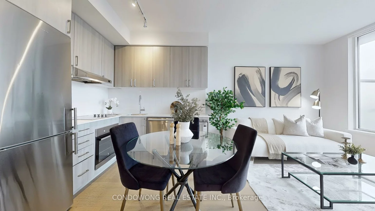 7, Kenaston, Bayview Village, Toronto