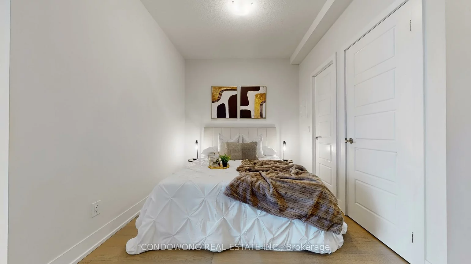 7, Kenaston, Bayview Village, Toronto