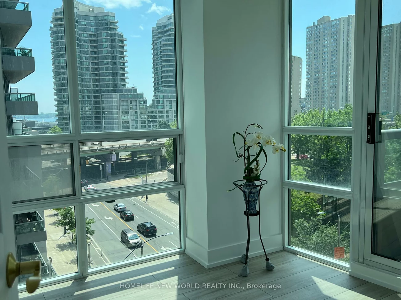 51, Lower Simcoe, Waterfront Communities C1, Toronto