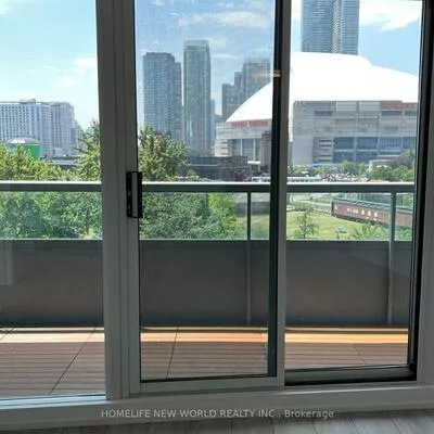 51, Lower Simcoe, Waterfront Communities C1, Toronto