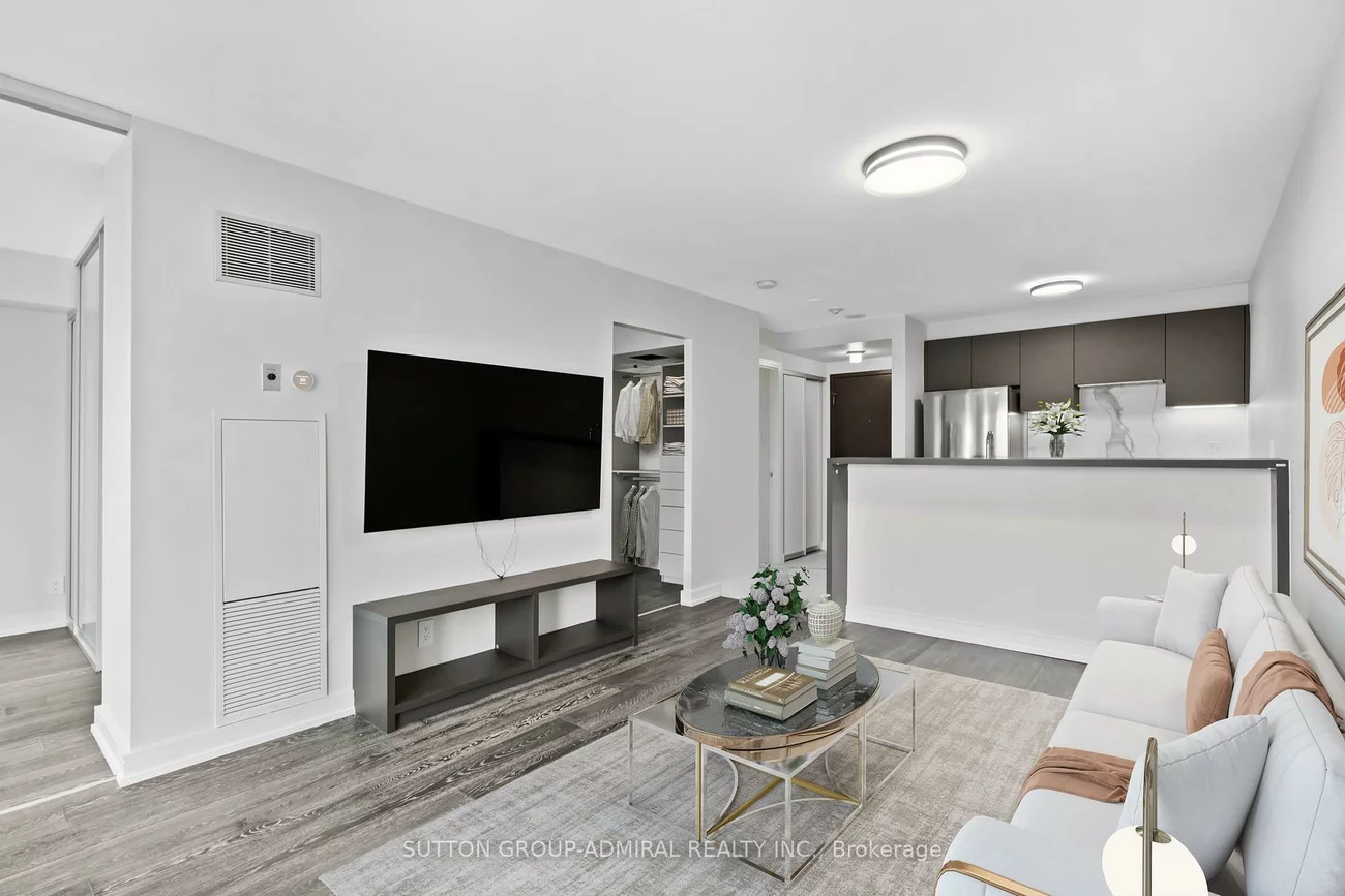 10, Yonge, Waterfront Communities C1, Toronto
