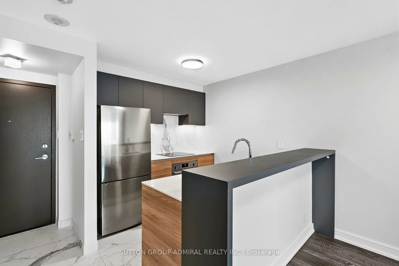 10, Yonge, Waterfront Communities C1, Toronto