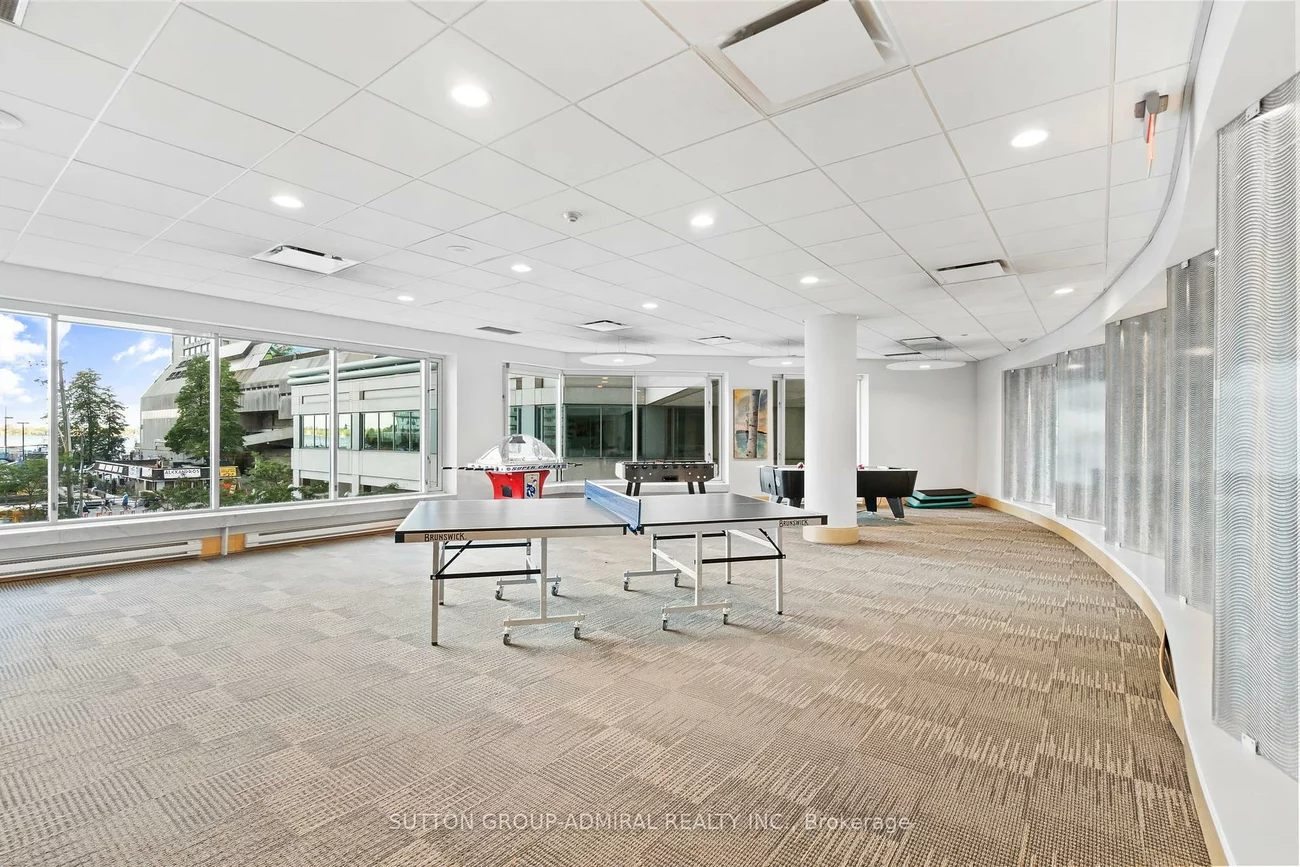 10, Yonge, Waterfront Communities C1, Toronto