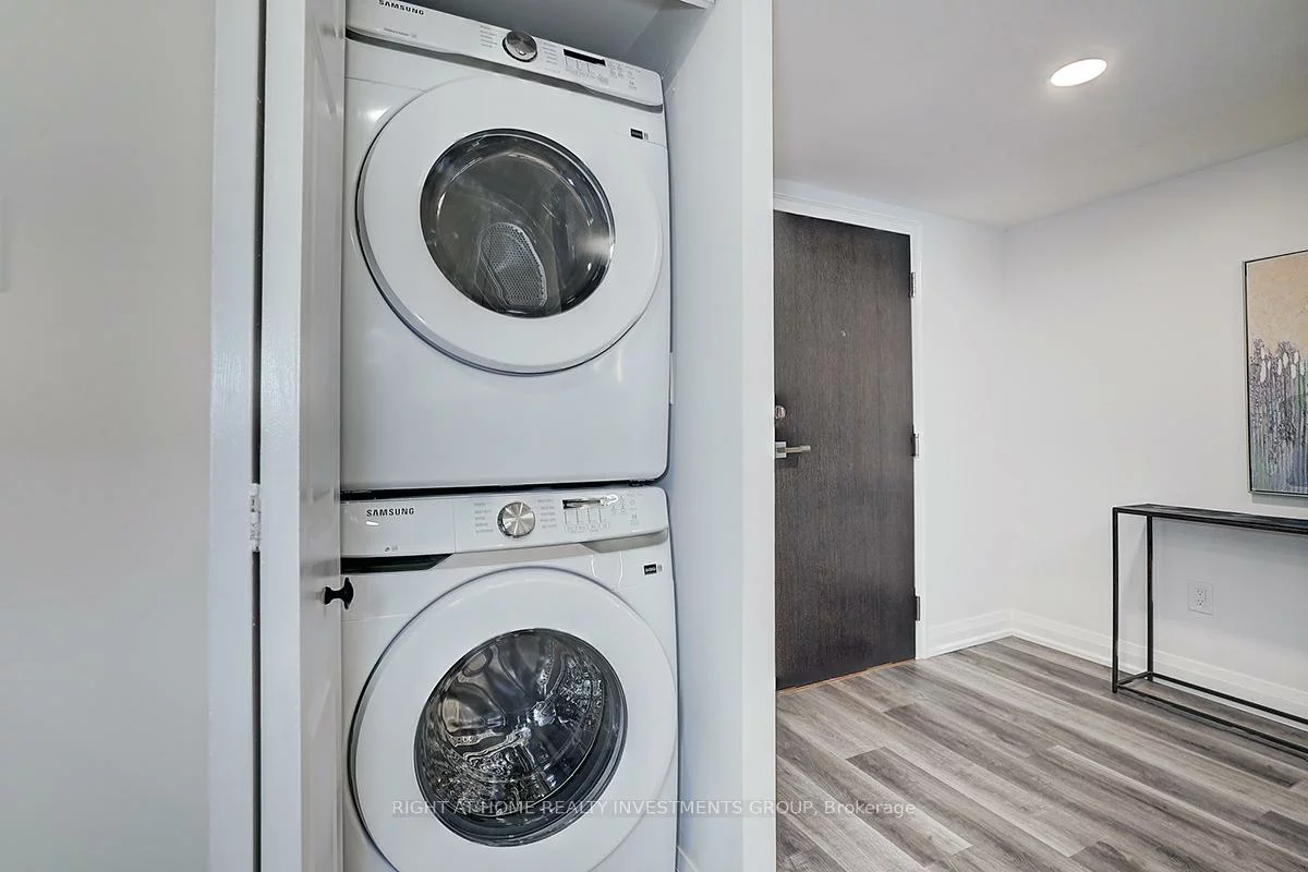 15, McMurrich, Annex, Toronto