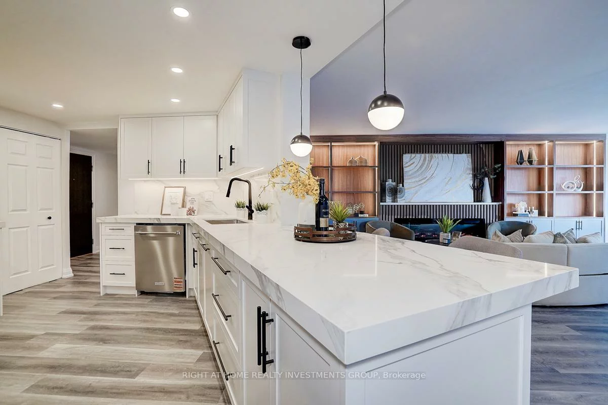 15, McMurrich, Annex, Toronto