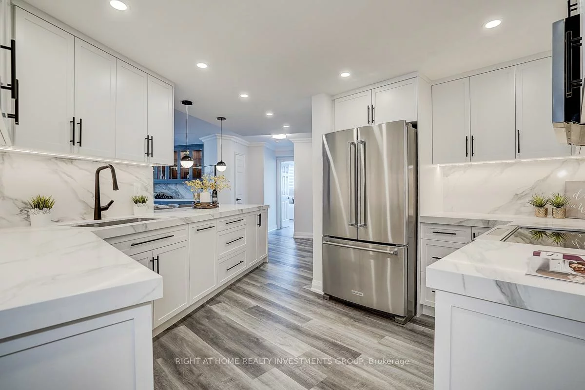 15, McMurrich, Annex, Toronto