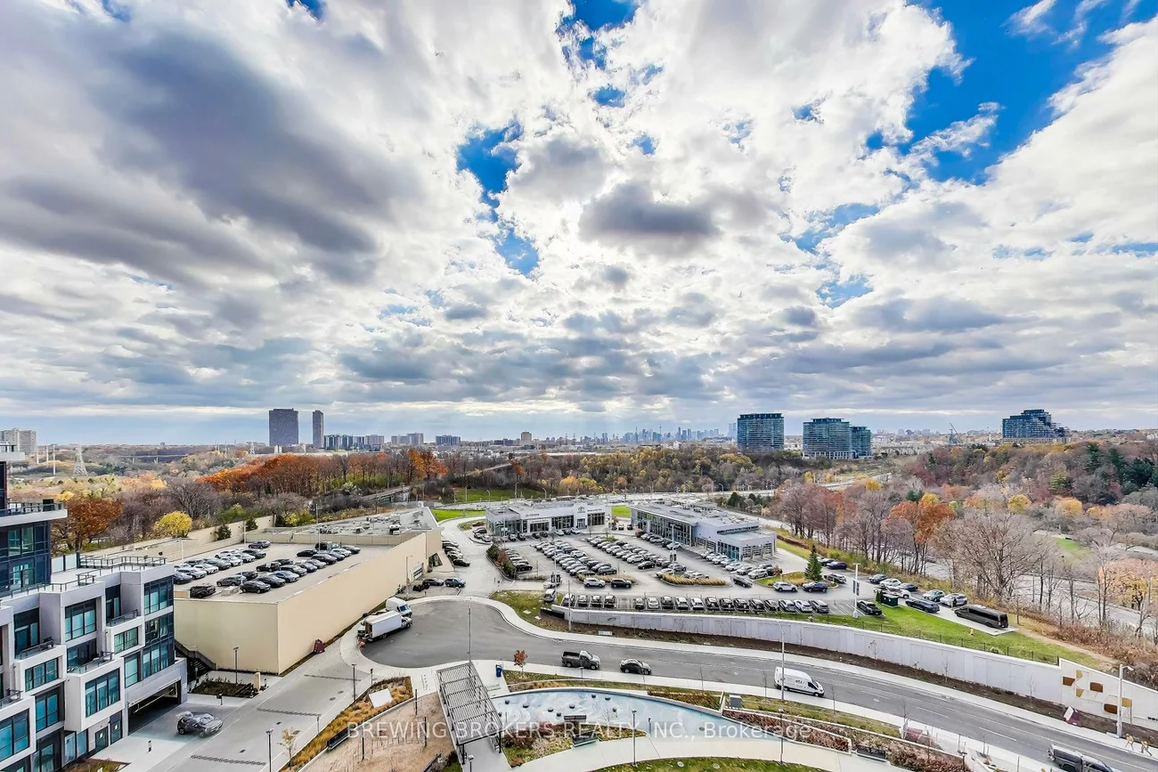 20, Inn On The Park, Banbury-Don Mills, Toronto