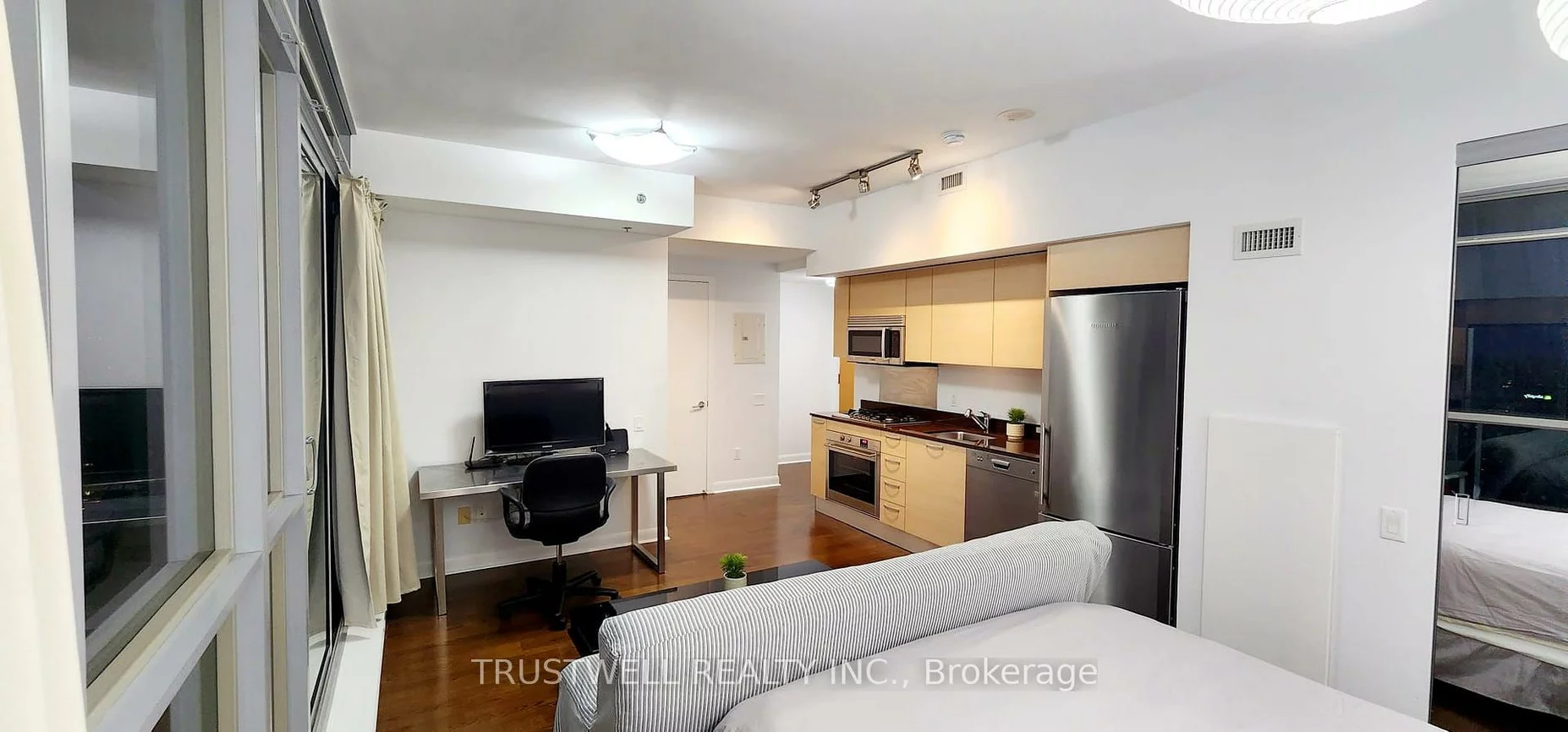 375, King, Waterfront Communities C1, Toronto