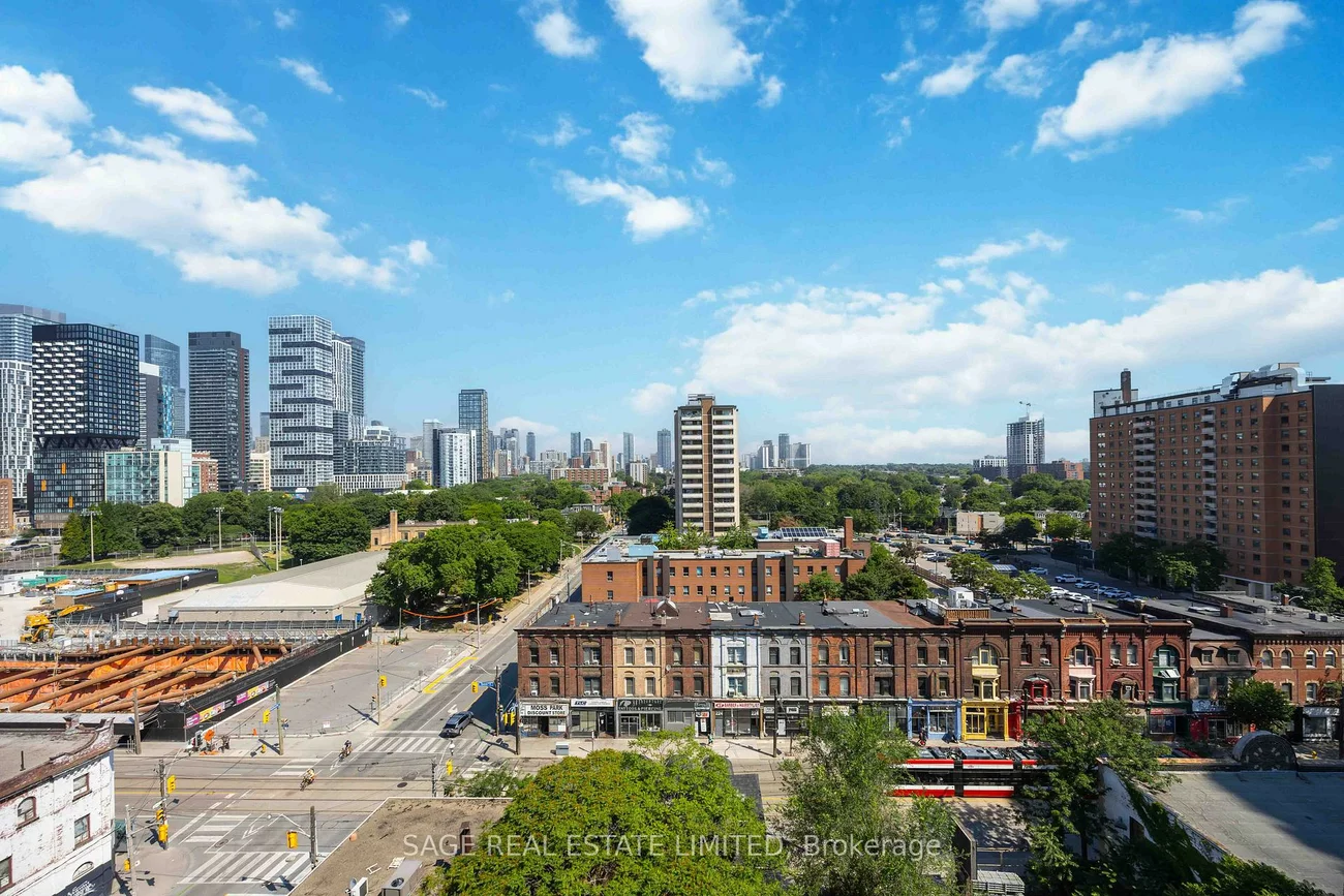320, Richmond, Moss Park, Toronto