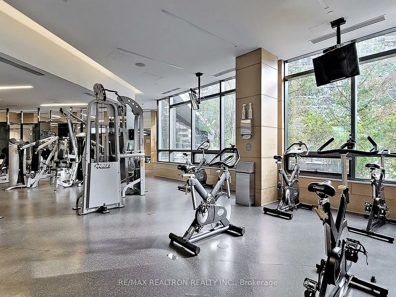 2, Anndale, Willowdale East, Toronto