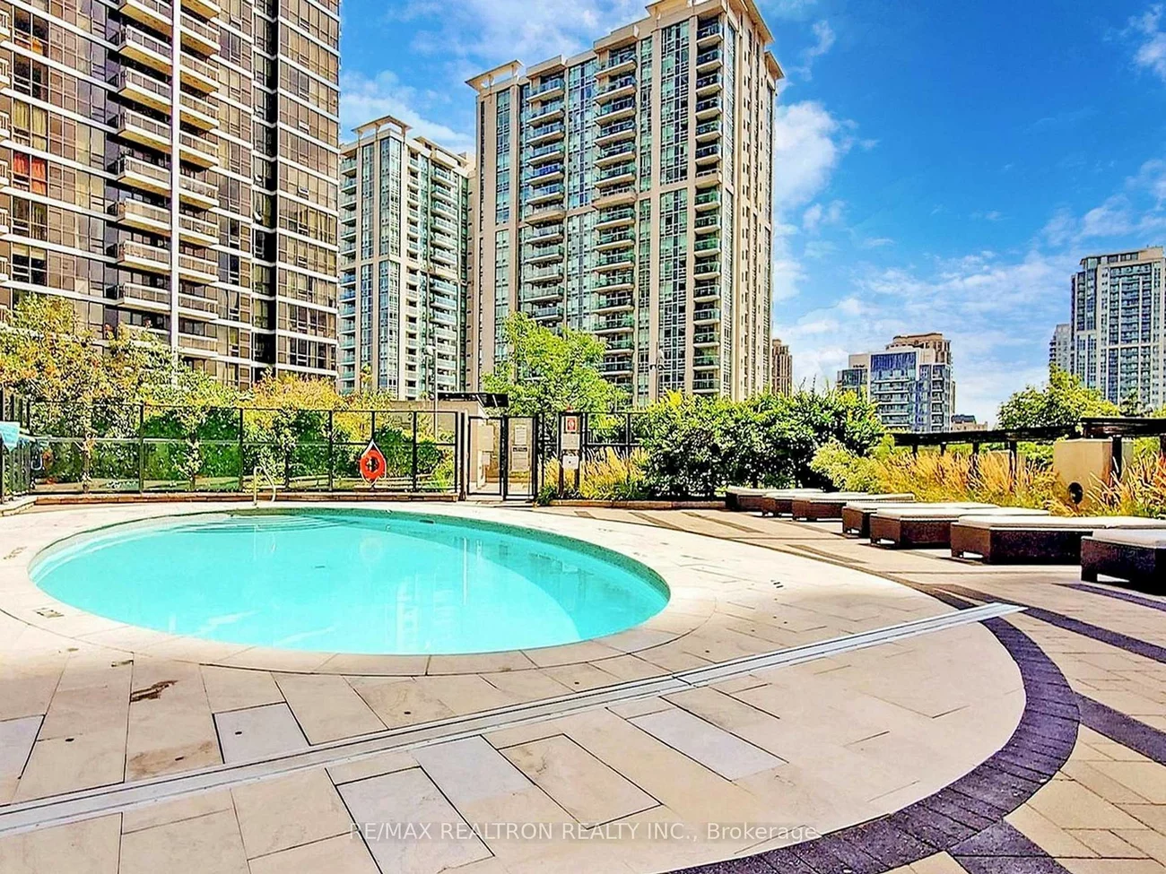 2, Anndale, Willowdale East, Toronto