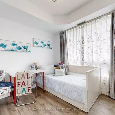 2, Anndale, Willowdale East, Toronto