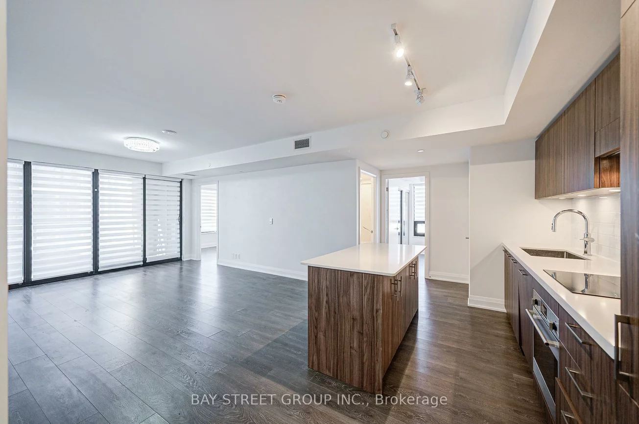 33, Frederick Todd, Thorncliffe Park, Toronto