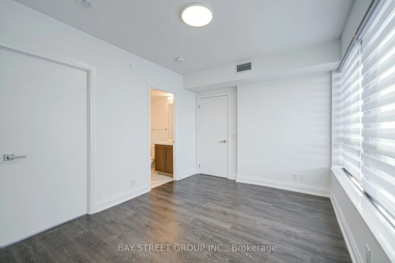 33, Frederick Todd, Thorncliffe Park, Toronto