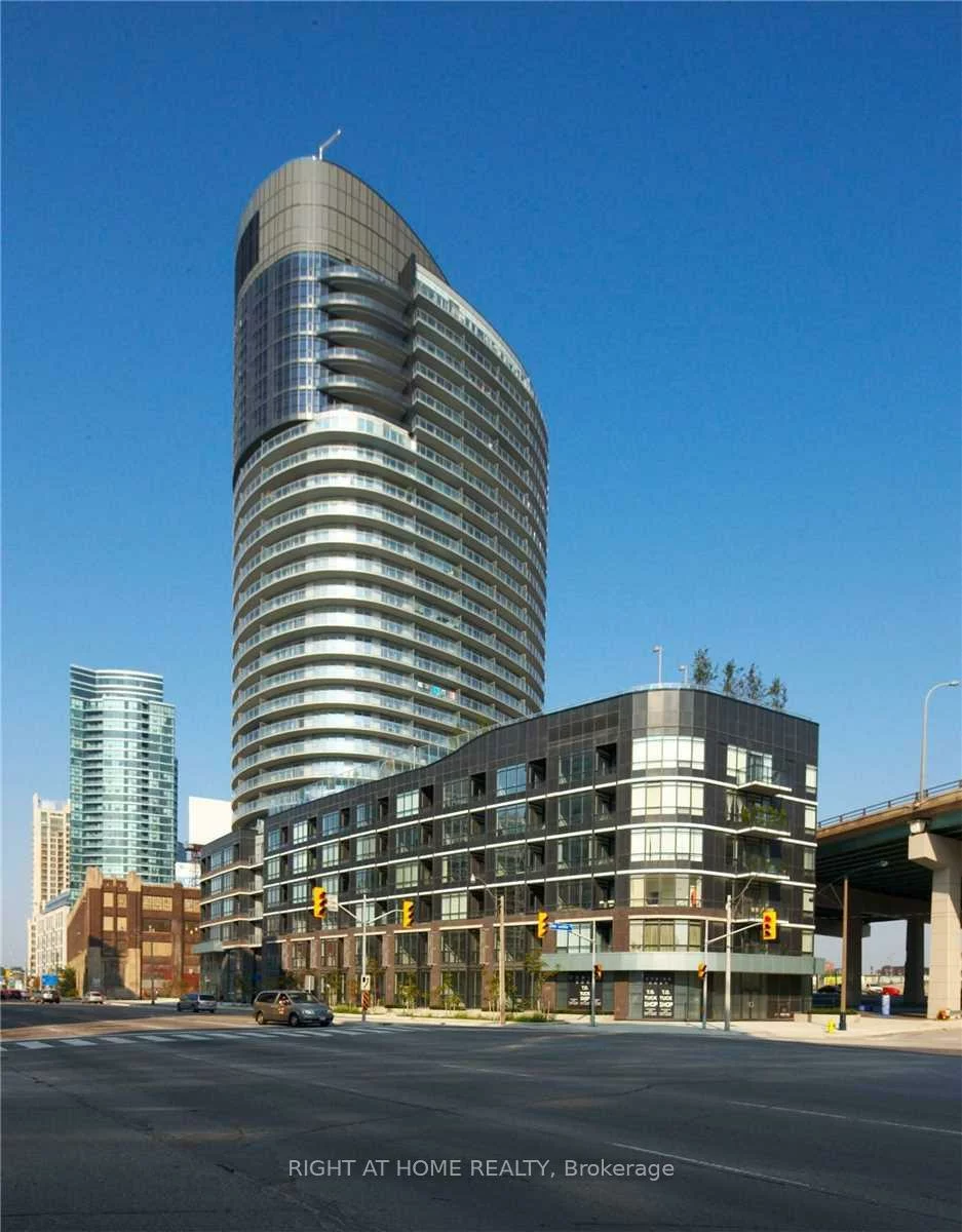 38, Dan Leckie, Waterfront Communities C1, Toronto