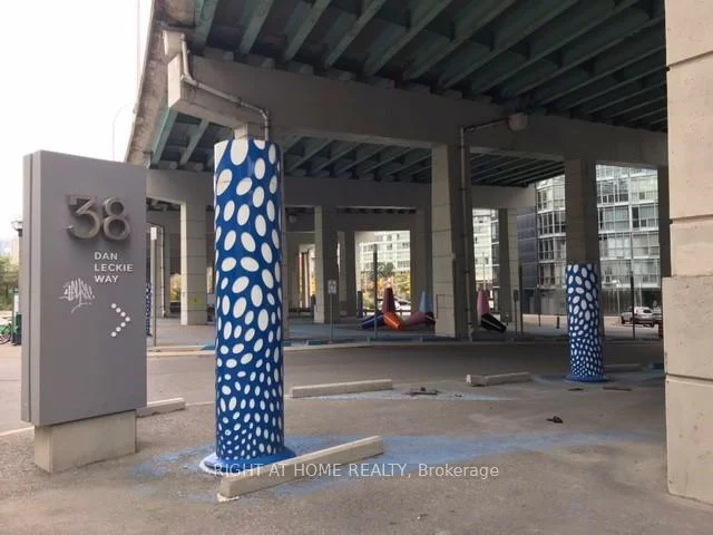38, Dan Leckie, Waterfront Communities C1, Toronto