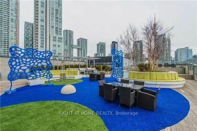 38, Dan Leckie, Waterfront Communities C1, Toronto