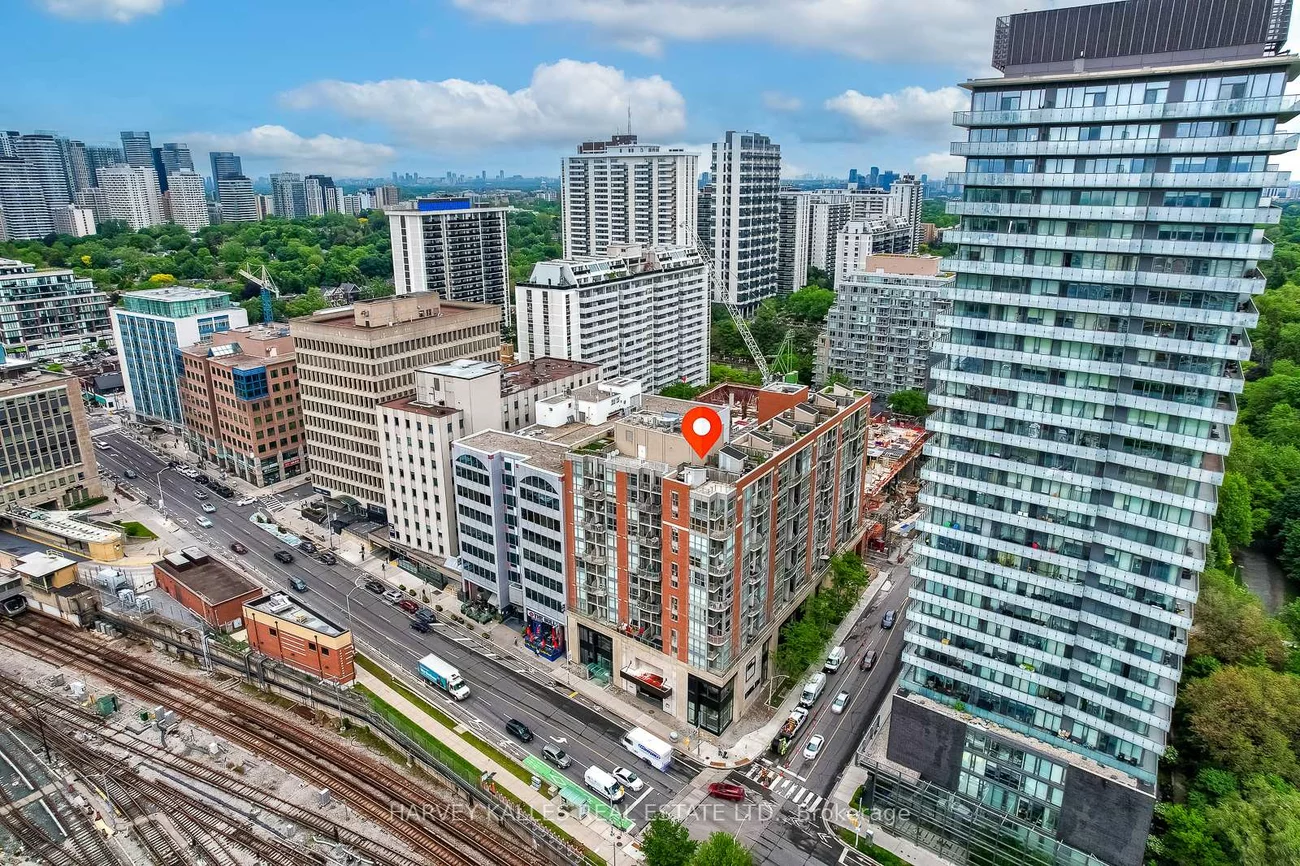 18, Merton, Mount Pleasant West, Toronto
