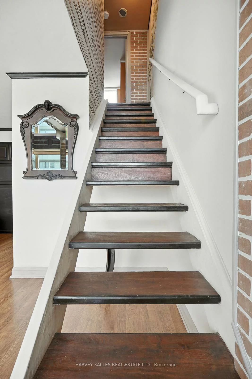 18, Merton, Mount Pleasant West, Toronto