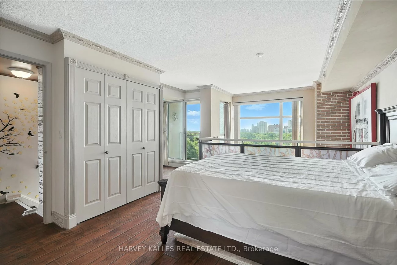 18, Merton, Mount Pleasant West, Toronto