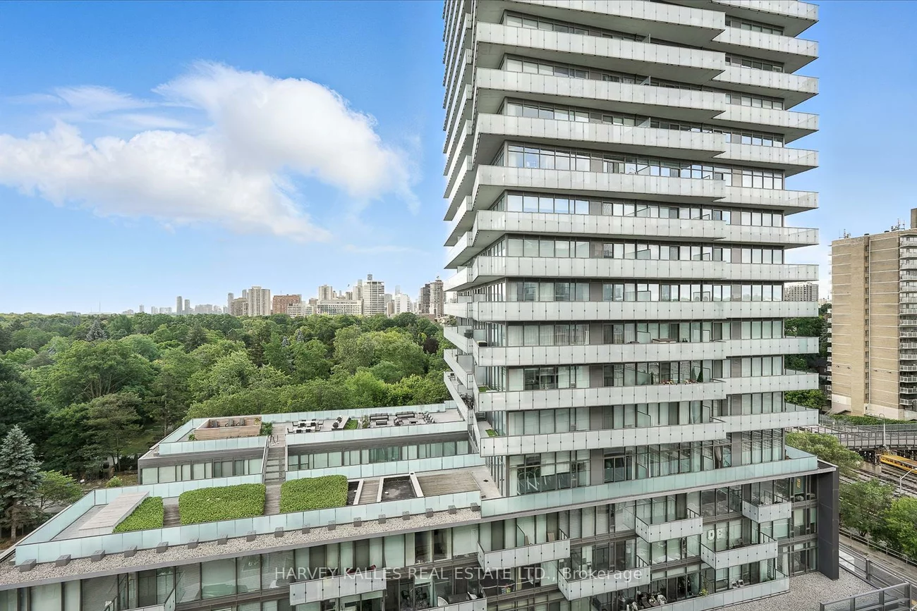 18, Merton, Mount Pleasant West, Toronto