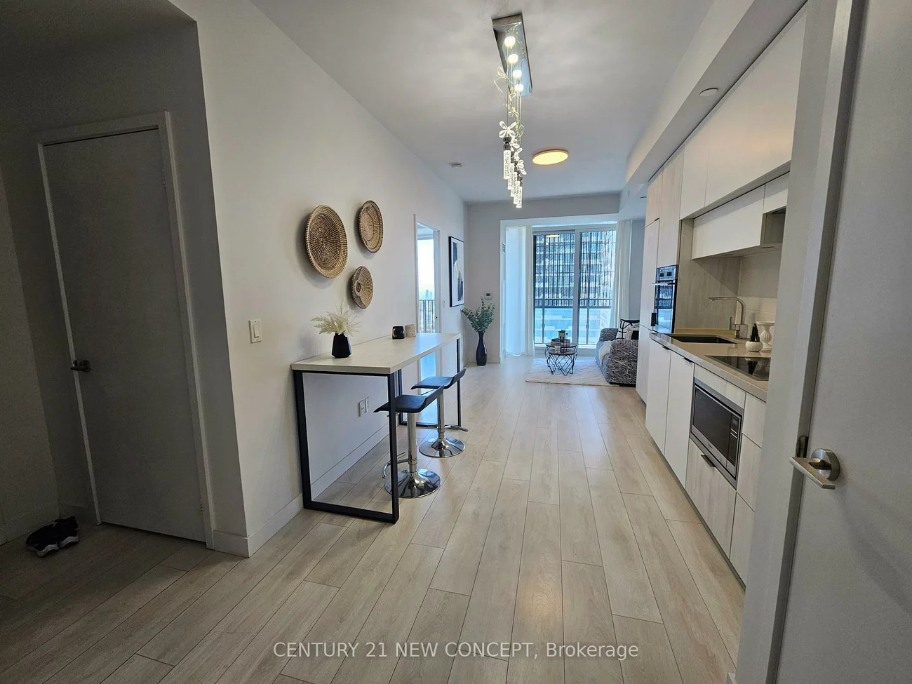 8, Eglinton, Mount Pleasant West, Toronto
