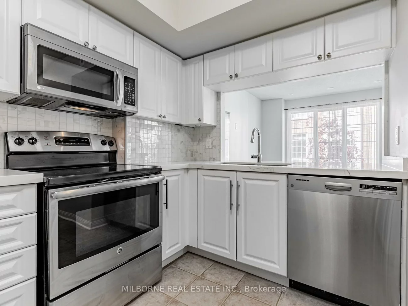 3, Everson, Willowdale East, Toronto