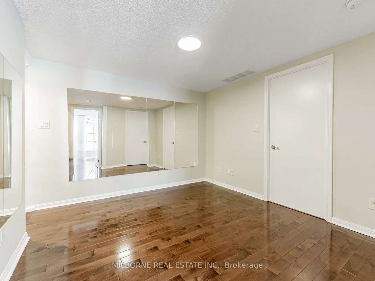 3, Everson, Willowdale East, Toronto