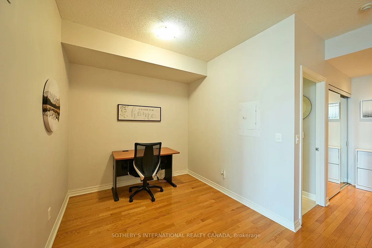 2885, Bayview, Bayview Village, Toronto