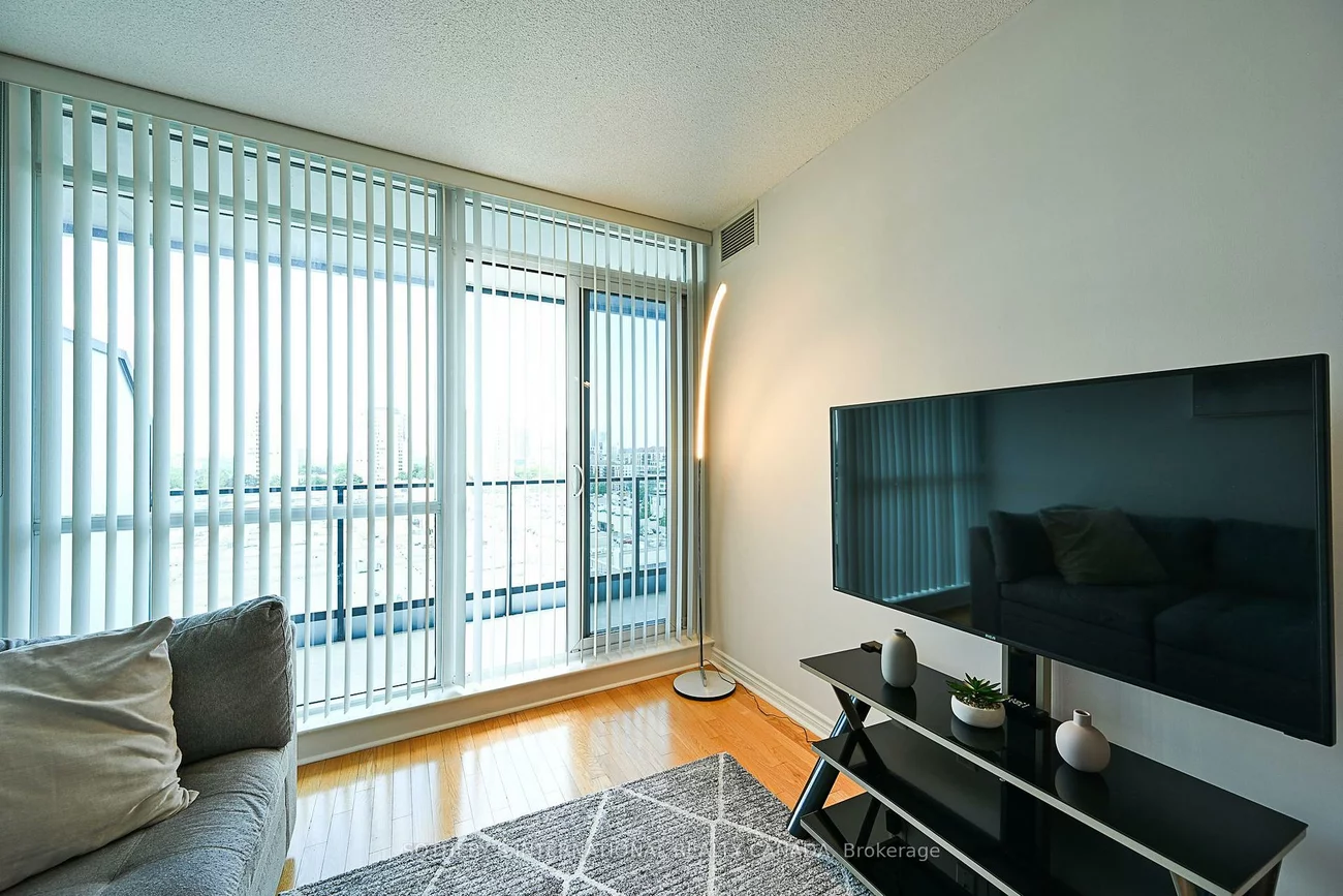 2885, Bayview, Bayview Village, Toronto