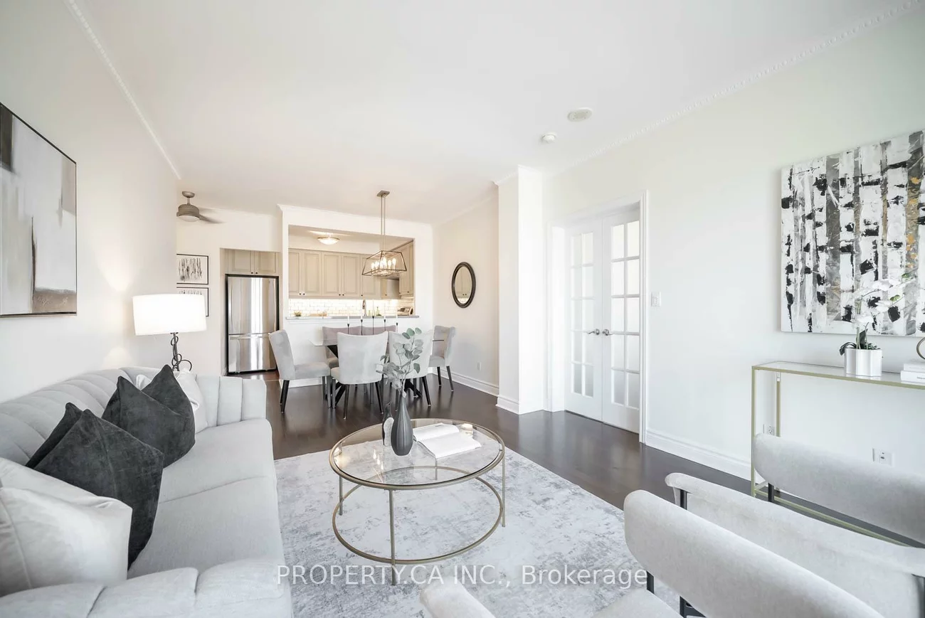 398, Eglinton, Mount Pleasant East, Toronto