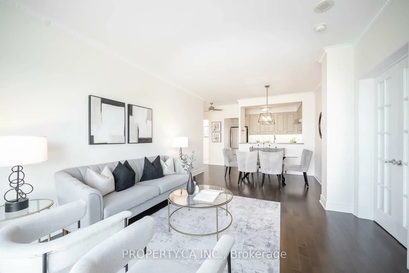 398, Eglinton, Mount Pleasant East, Toronto