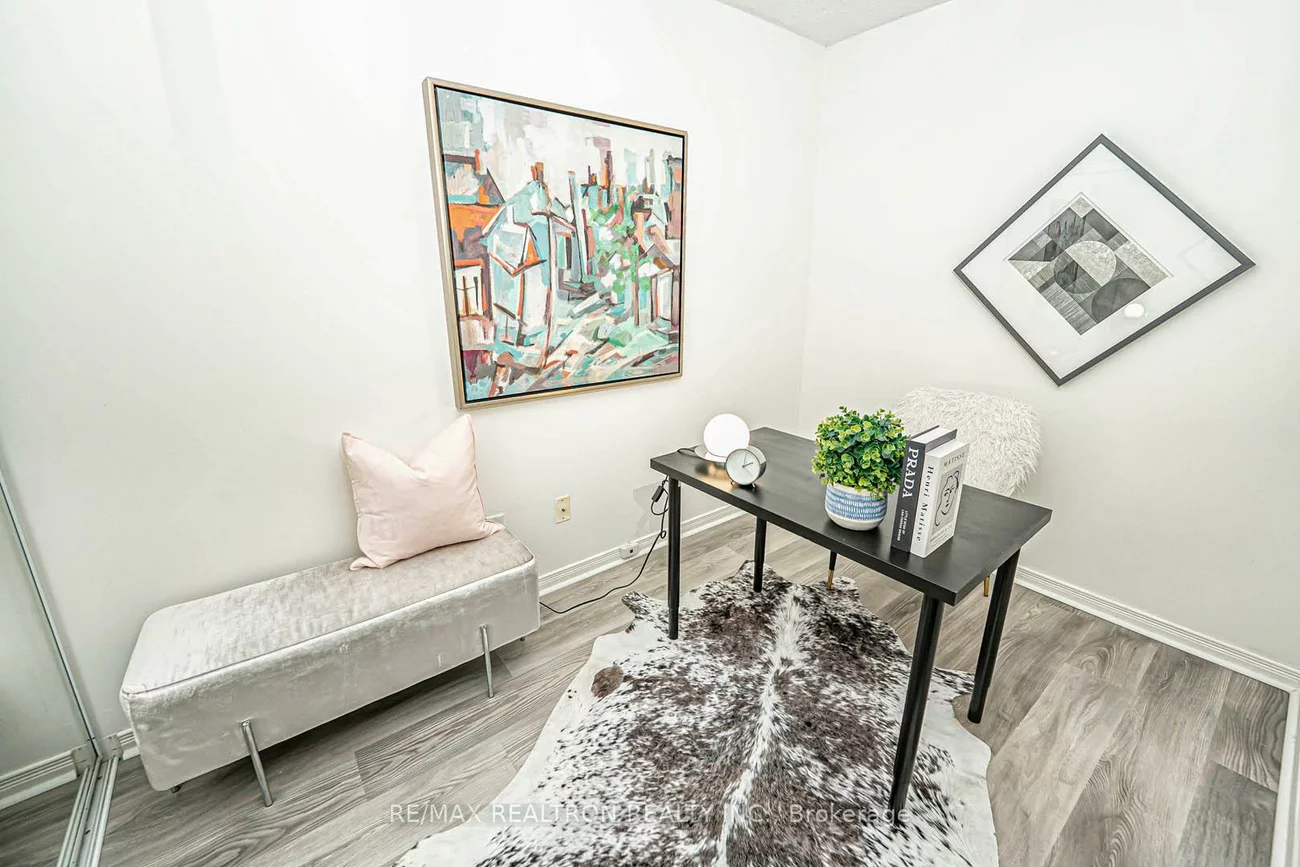 230, King, Moss Park, Toronto