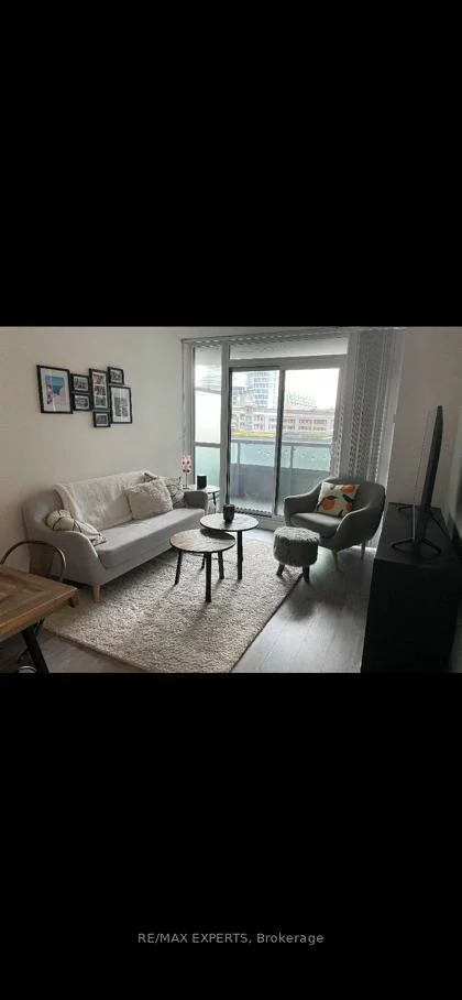 25, Lower Simcoe, Waterfront Communities C1, Toronto
