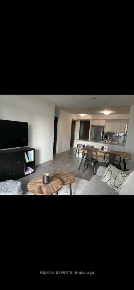 25, Lower Simcoe, Waterfront Communities C1, Toronto