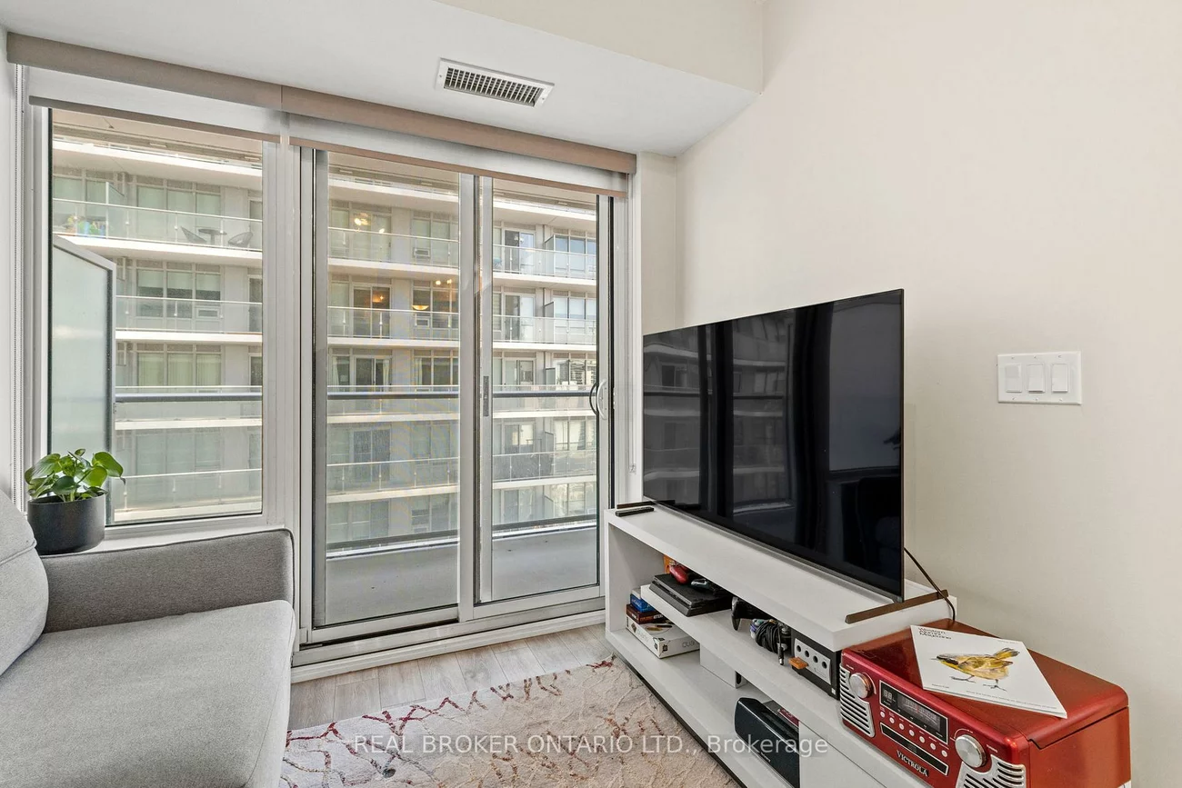 99, Broadway, Mount Pleasant West, Toronto