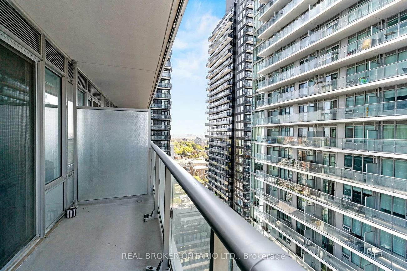 99, Broadway, Mount Pleasant West, Toronto