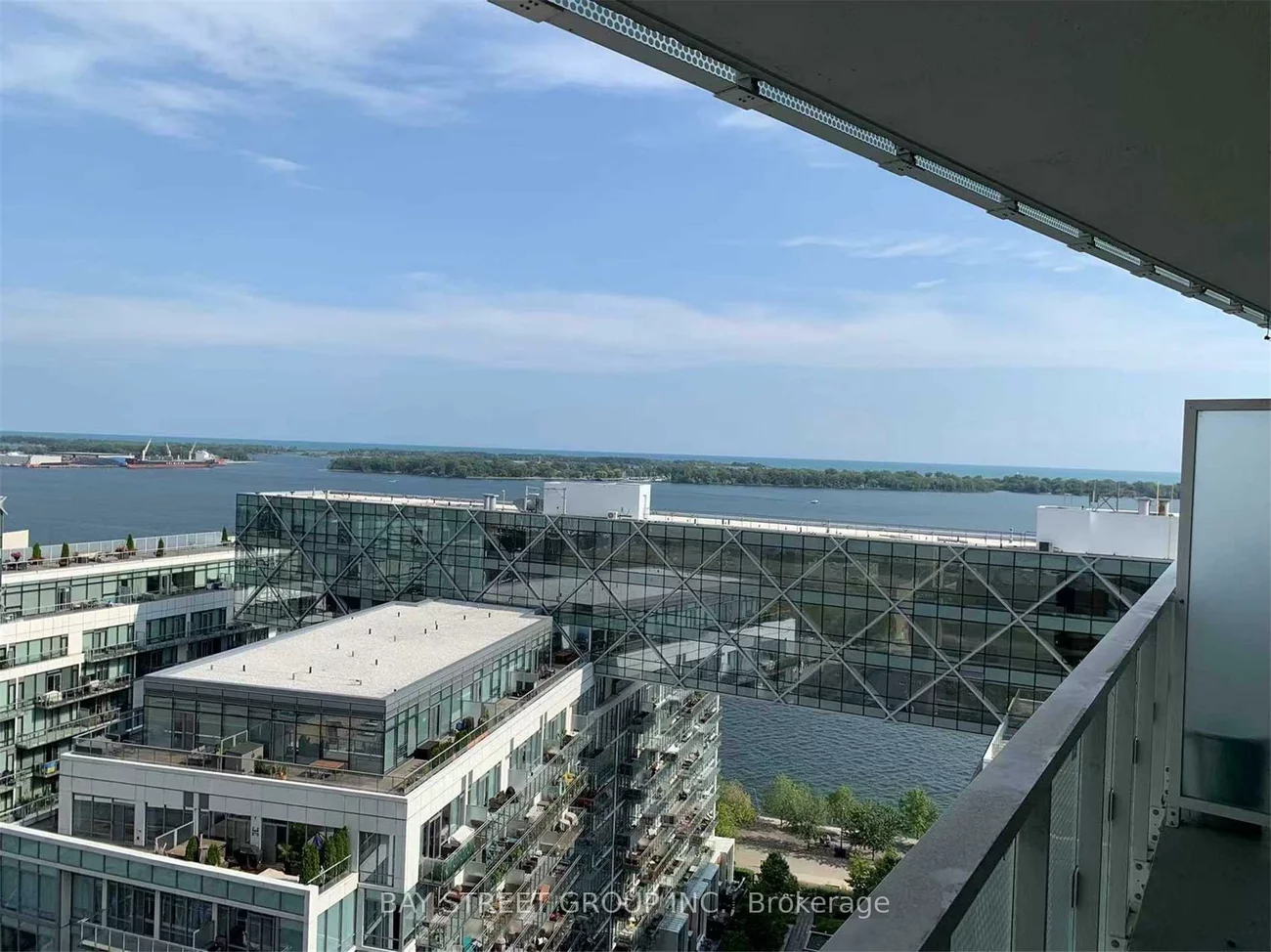 15, Queens, Waterfront Communities C8, Toronto