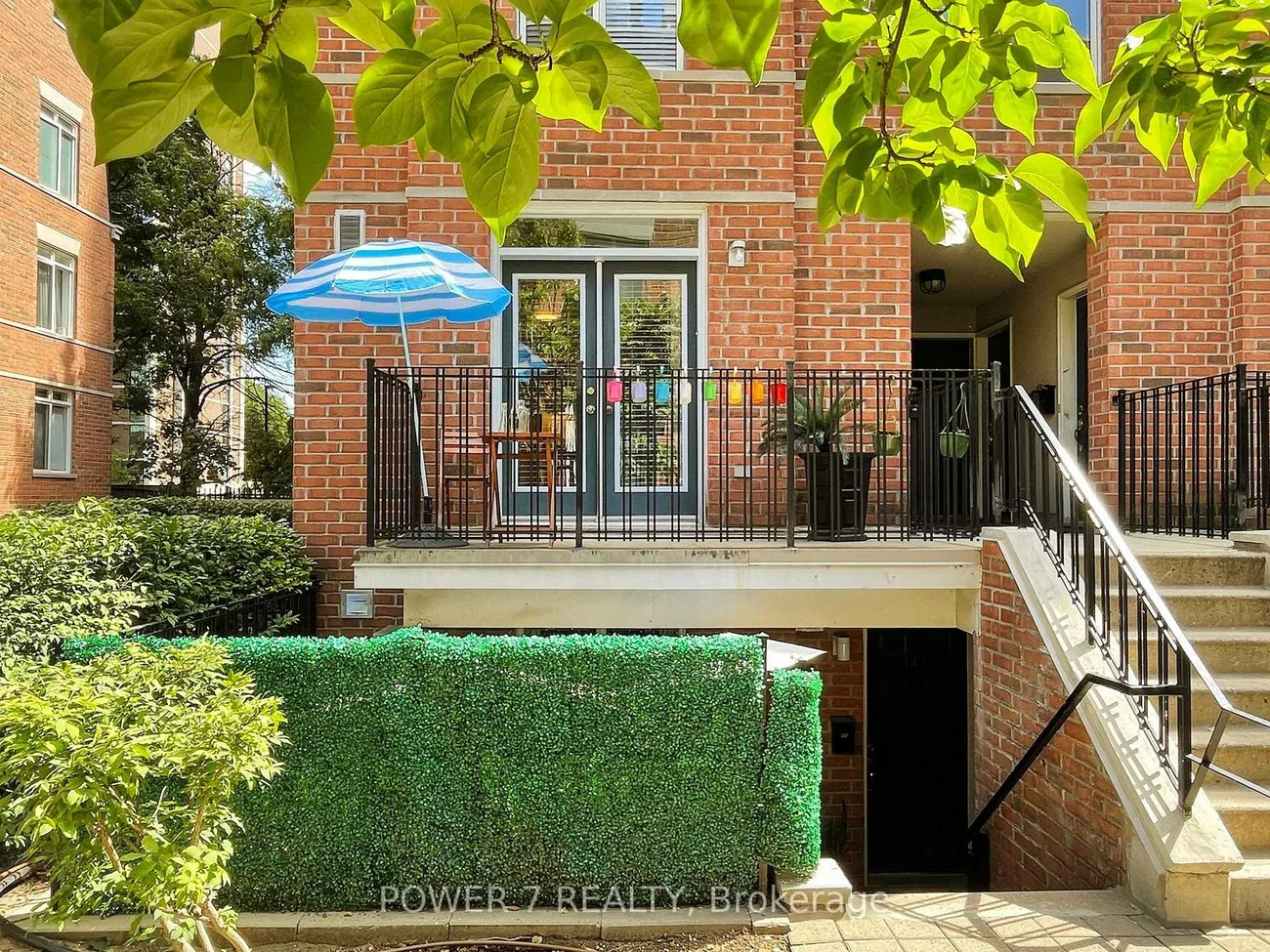415, Jarvis, Cabbagetown-South St. James Town, Toronto